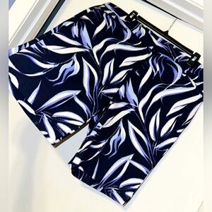 Chico's Colorful Swirl Shorts NWOT SZ 3 or 16 XL